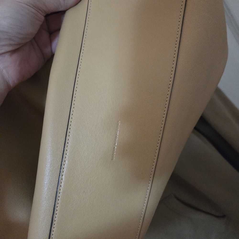 Coach Brooklyn 39 Tan - Picture 3 of 9